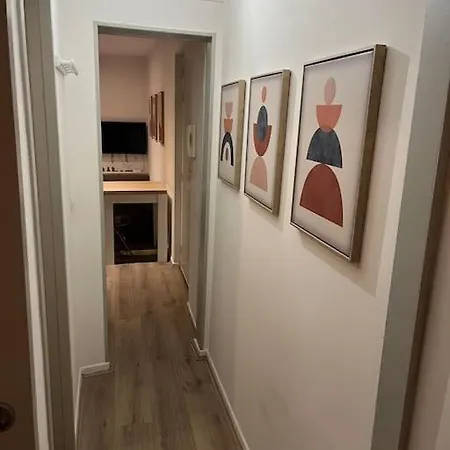 Gold, 500 M Du Centre De Valence Apartment