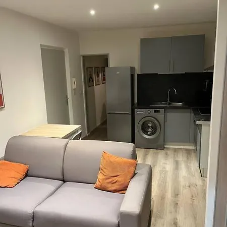 Gold, 500 M Du Centre De Valence Apartment *
